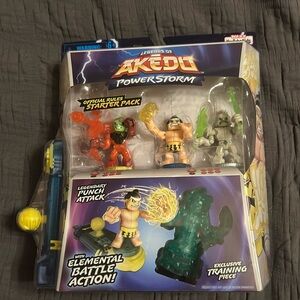 Legends of Akedo PowerStorm starter Pack